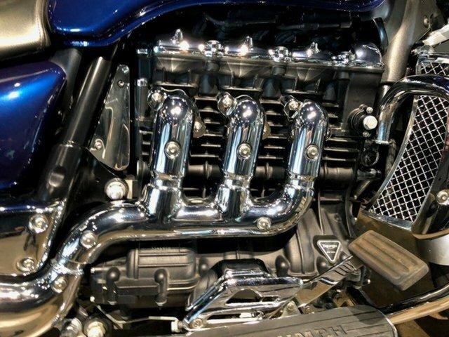 2008 Triumph Rocket Iii Classic Cruiser Jbfd4096472