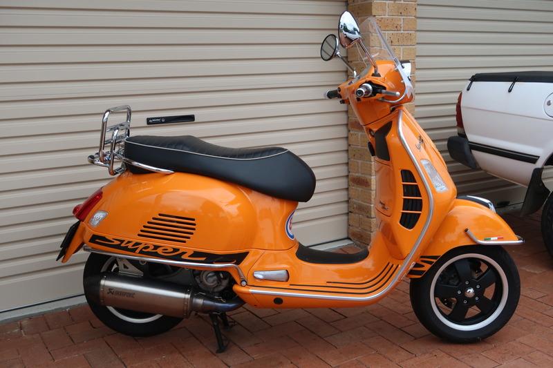 2012 Vespa 300cc Gts 300 Super Sport Jbw4106788 Just Bikes