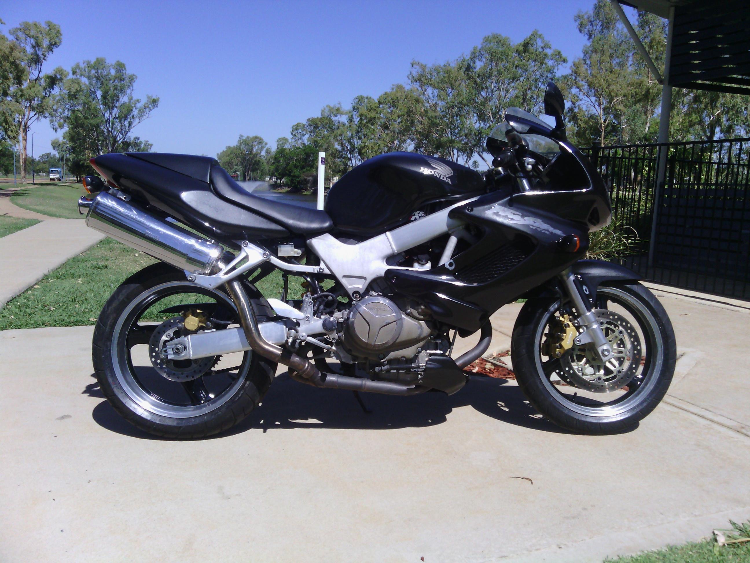 04 Honda Vtr 1000 Firestorm Jbw Just Bikes