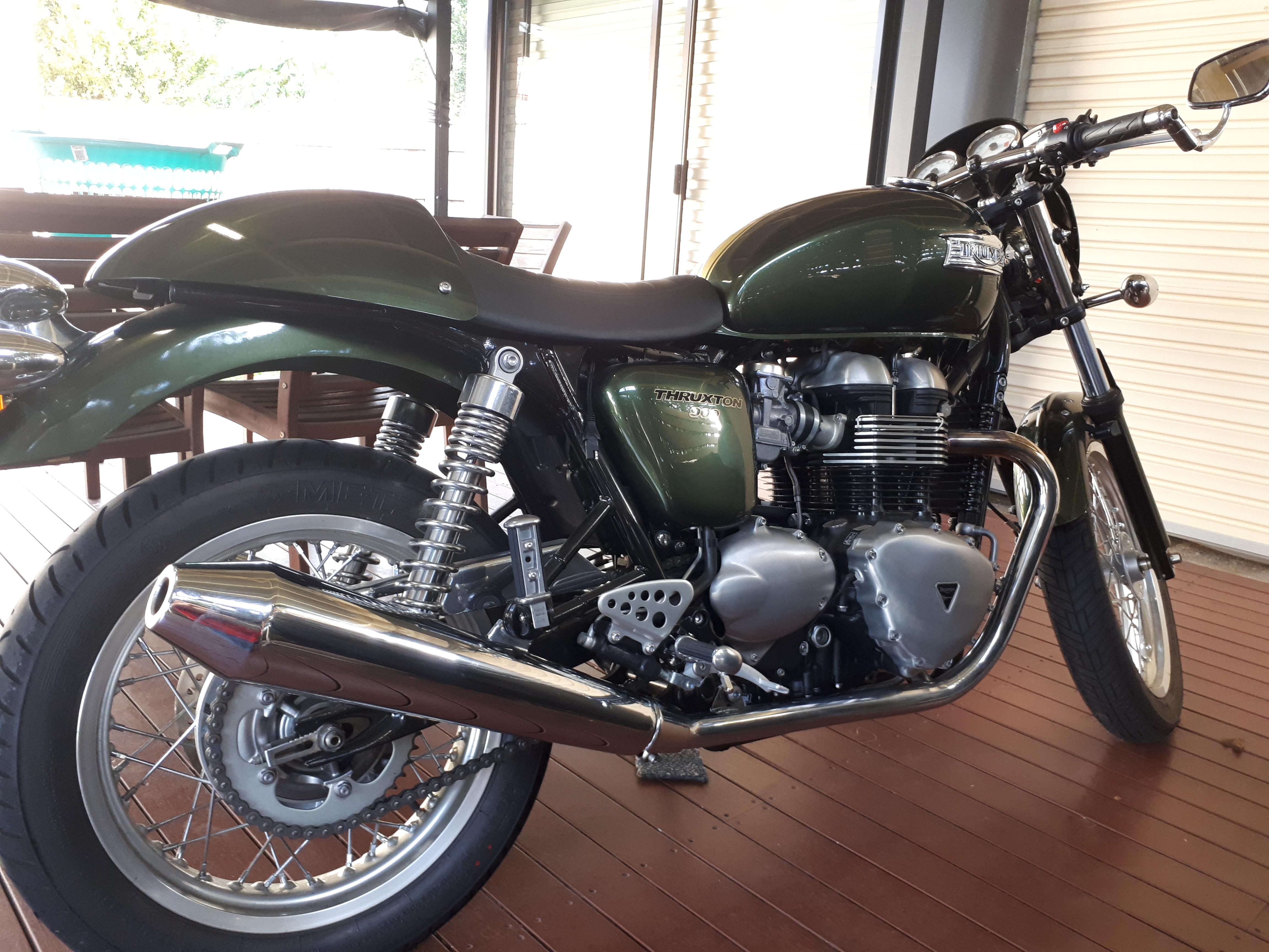 2016 triumph thruxton